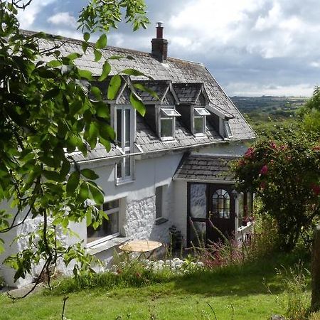 Higher Trenear Farm B&B Helston Exteriör bild