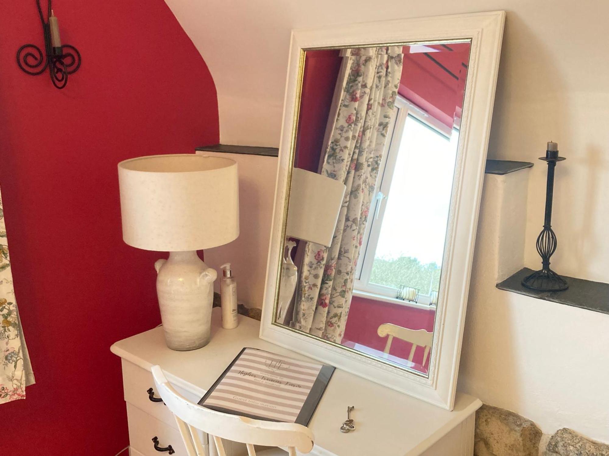 Higher Trenear Farm B&B Helston Rum bild